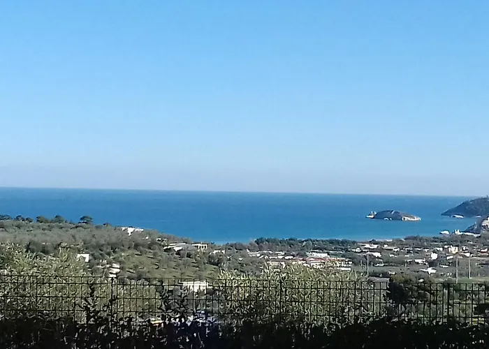 Costamartino 4* ויאסטה