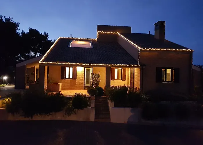 Costamartino מלון דירות ויאסטה