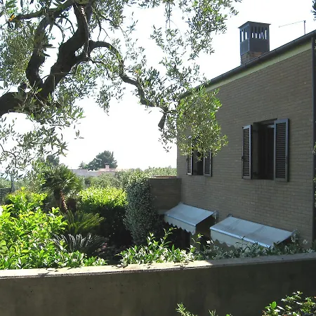 Aparthotel Costamartino