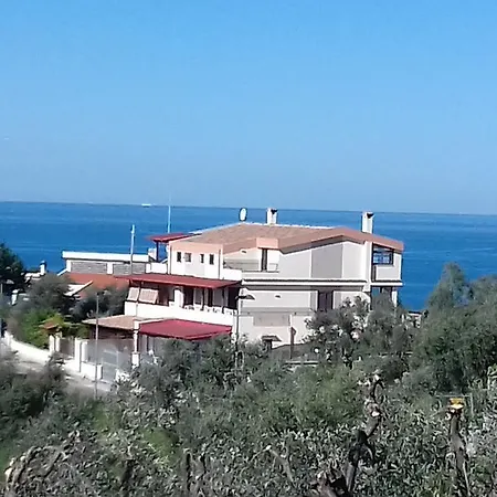 Aparthotel Costamartino *